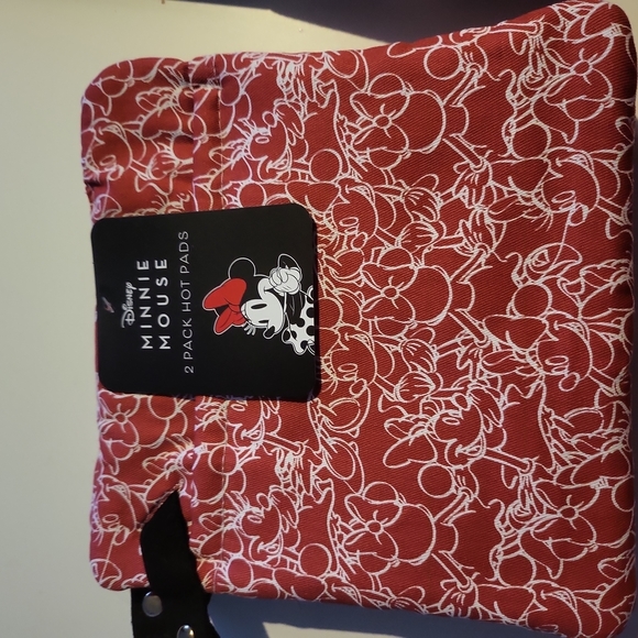 𝅺DISNEY Minnie Mouse Hot Pads and Dish Drying Mat Set 2pcs each Red - Picture 2 of 5